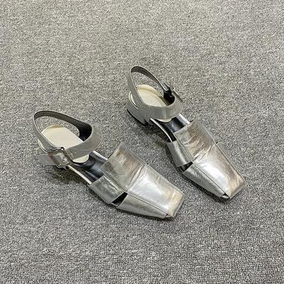 Summer Hollow Out Sieviešu sandales Sudraba, kuplas pumpas Luksusa dizaina sprādzes siksna Slingback Gladiator Romas apavi Zapatos De Mujer
