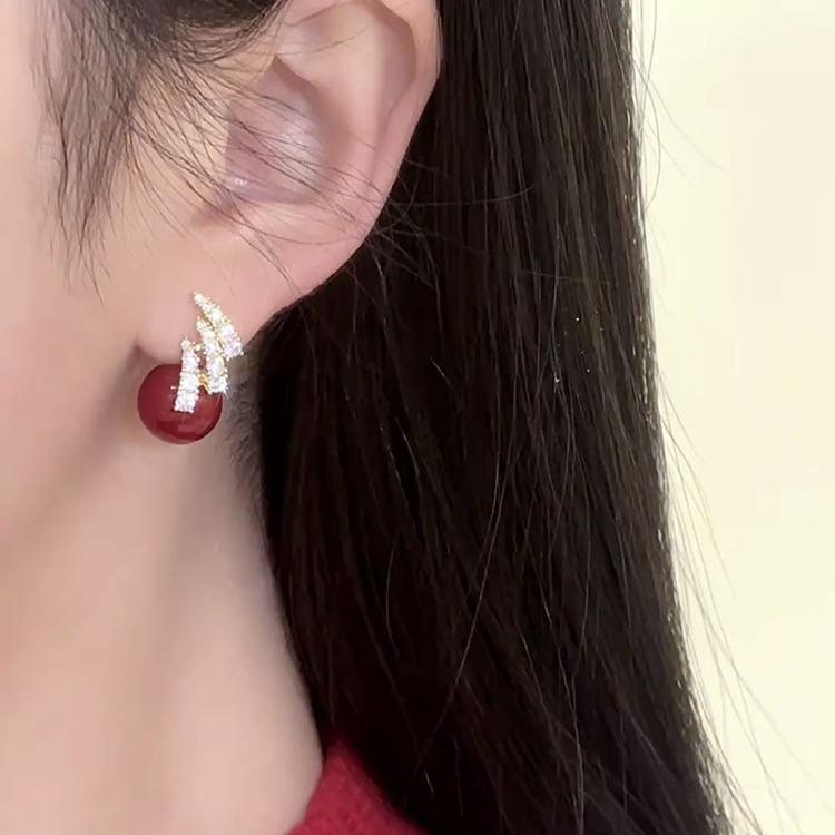 Elegant Zircon Red Pearl Stud Earrings for Women - Retro S925 Sterling Silver Needle Jewelry