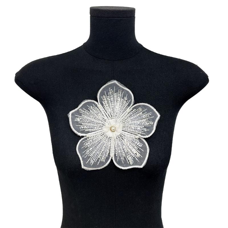 Polyester Flower Embroidery Mend Apparel Repair Mend Polyester Texture Suitable for Clothing and Craft Projects
