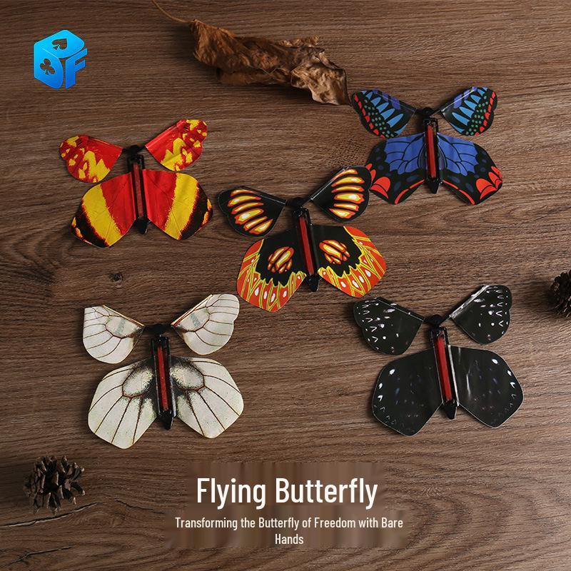 Летающая игрушка «Северная волшебная бабочка» для детей