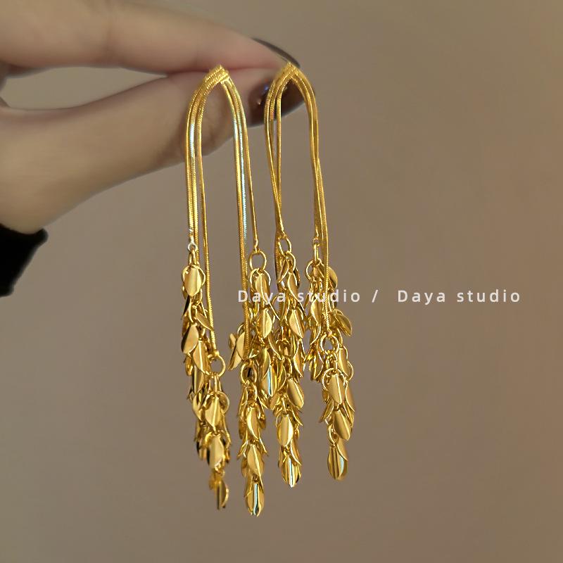 

Серьги-пусеты «Летний курортный стиль Мори Сладкий лепесток 2025»