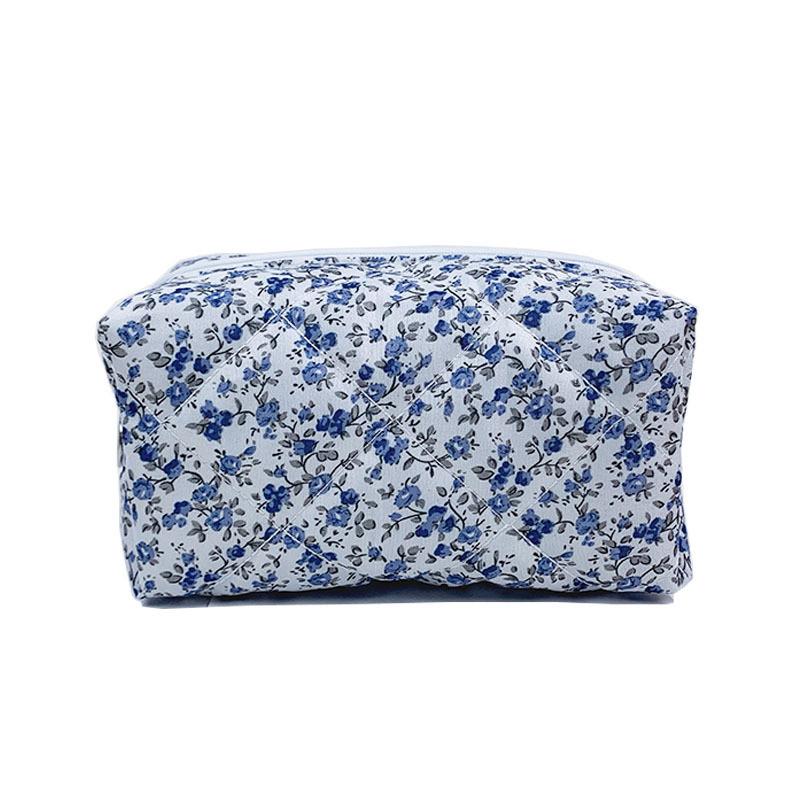 Cotton Floral Makeup Bag With Breathable Design For Daily Use