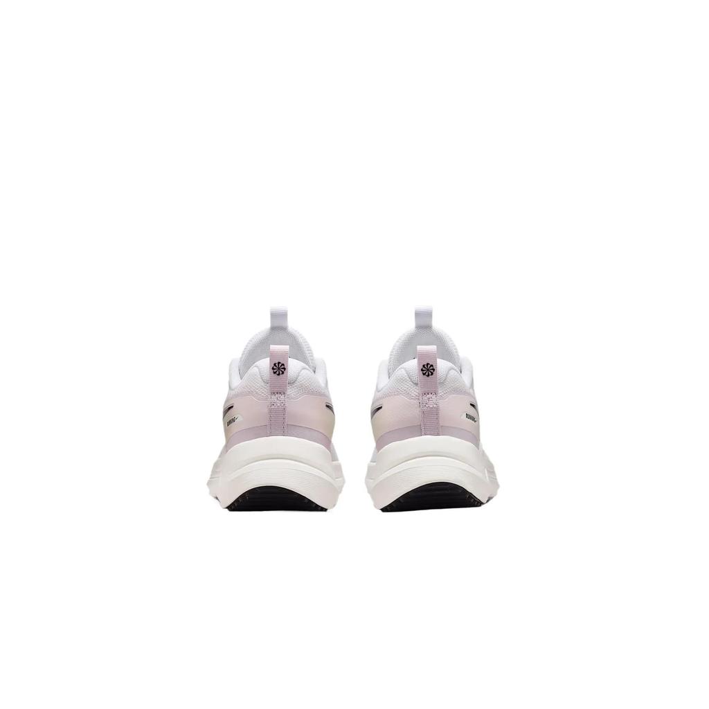 Nike Cosmic Runner SE 2 Grade School 'White Bleached Lilac' (Unisex) White / Bleached Lilac / Sail / Black Kids' Running Shoes IV6224 100