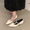 Fashion Bailamos 2025 Spring New Women Flats Brand Design Point Toe Women Ballet Shoes Casual Buckle Strap Female Dress Shoes Low Heels