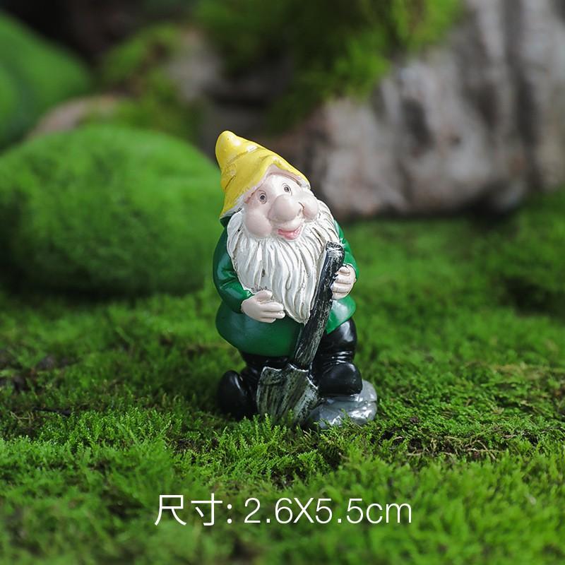Nordic Style Resin Mini Figurines Set - Gnome Mushroom Frog Terrarium Decor Desktop Garden Ornament