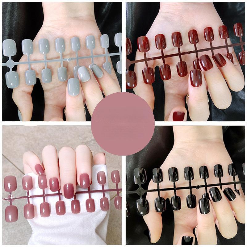 24 pçs/set DIY Unhas Rápidas Curto Quadrado Redondo Cor Sólida Brilhante Unhas Falsas Multi-cor Tiras Acabadas Desgaste Manicure