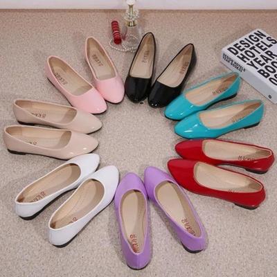 Chaussures plates décontractées pour femmes, ballerines à bout fermé et pointu, chaussures plates décontractées en PU pour femmes, chaussures de travail confortables et habillées, chaussures de marche légères