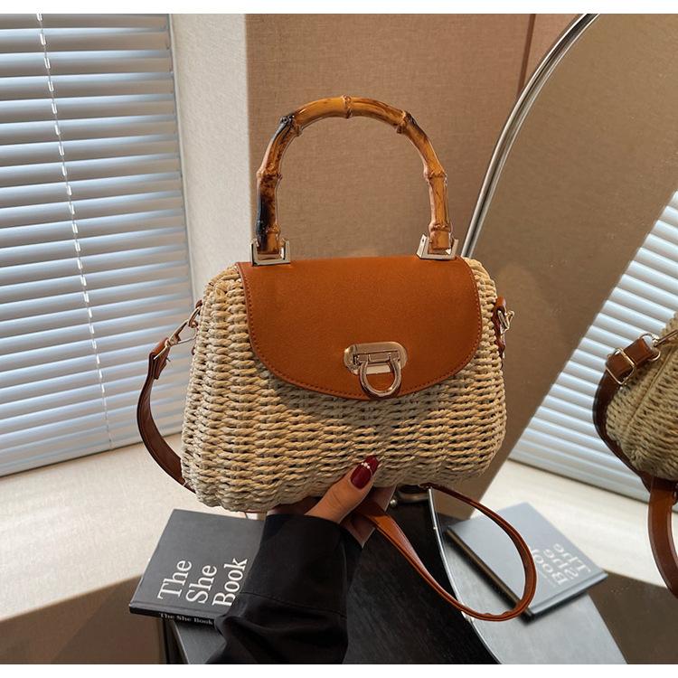 Woven Shoulder Messenger Women's Bag Retro Straw Woven Bag Seaside Leisure Vacation Beach Bag Lock Small Square Bag