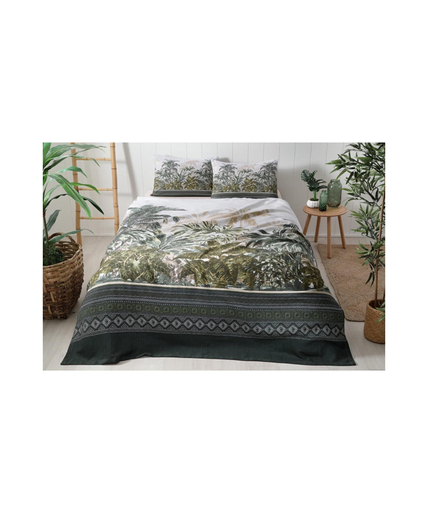 

Комплект из пике в этническом стиле «Джунгли»