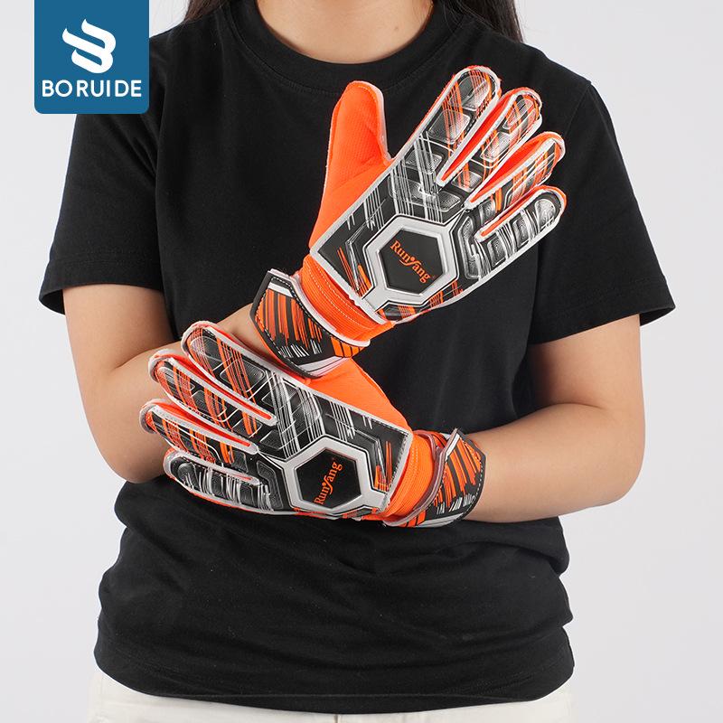 Kids' & Adults' Goalkeeper Gloves with Finger Protection - Anti-collision, Anti-slip, Wear-resistant Latex for Training & Matches.