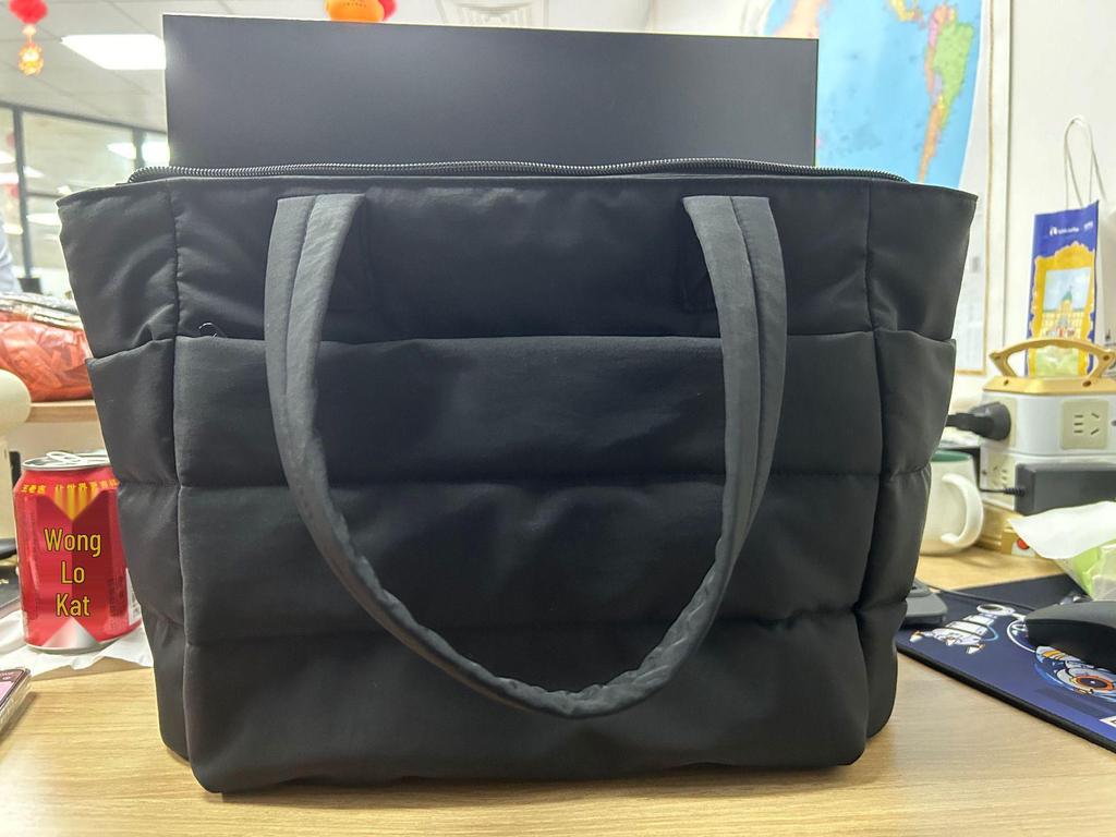 Modna damska lekka puszysta torba tote na podróż, do pracy, na plażę, na siłownię i na zakupy