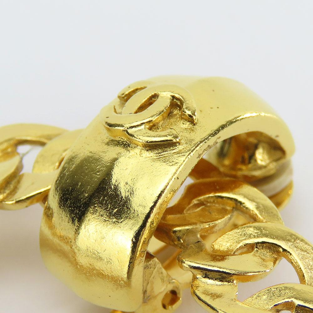 Used CHANEL Earring COCO Mark Metal 35.5g Gold Plating