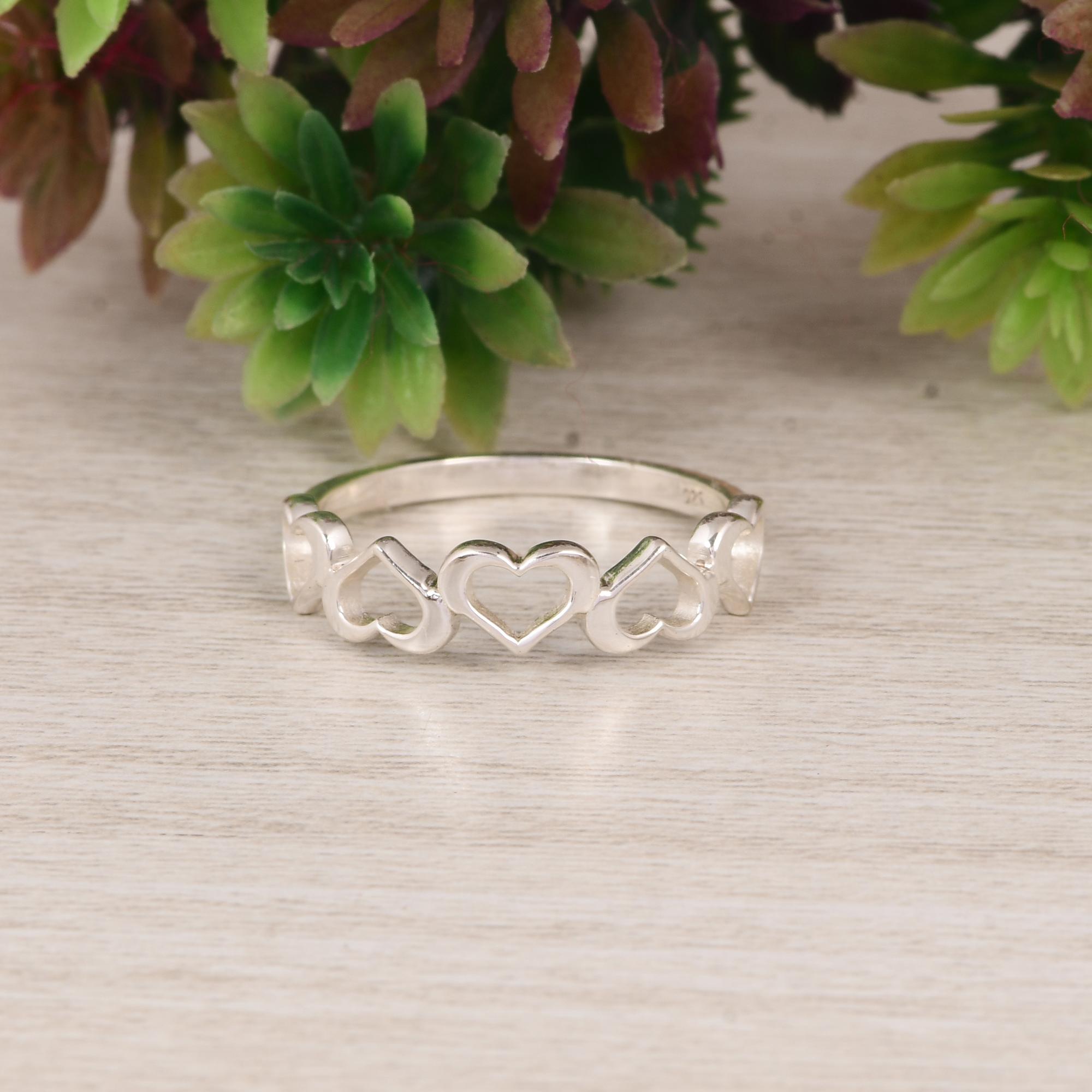 Dainty Sterling Silver Multi-Heart Ring - Minimalist Linked Heart Band - Gift for Her, Anniversary, Valentine s Day 10