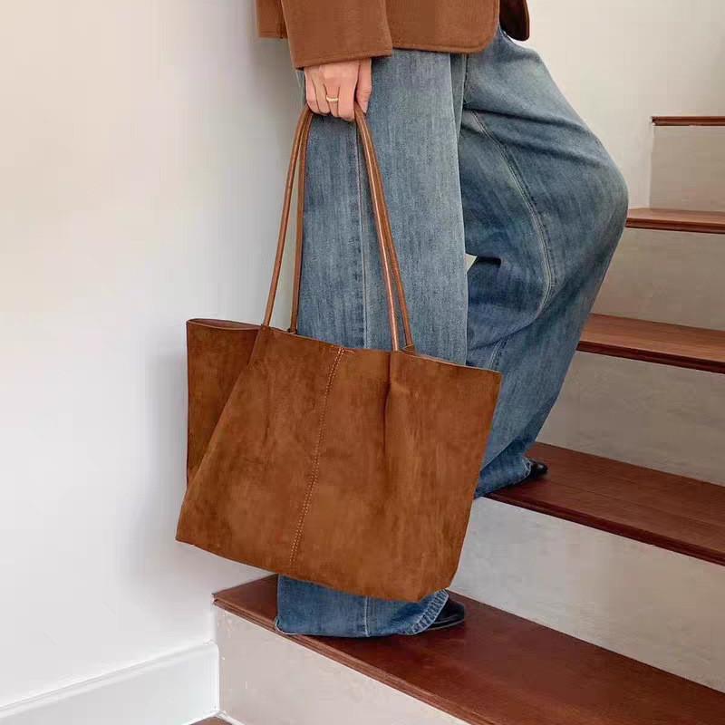 IELGY Ladies Tote Bag Retro Suede Underarm Bag Autumn Winter Large Capacity
