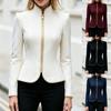 Elegante Damen Kurzjacke mit Stehkragen, Reißverschluss, figurbetontem Schnitt und Goldverzierungen für die Arbeit