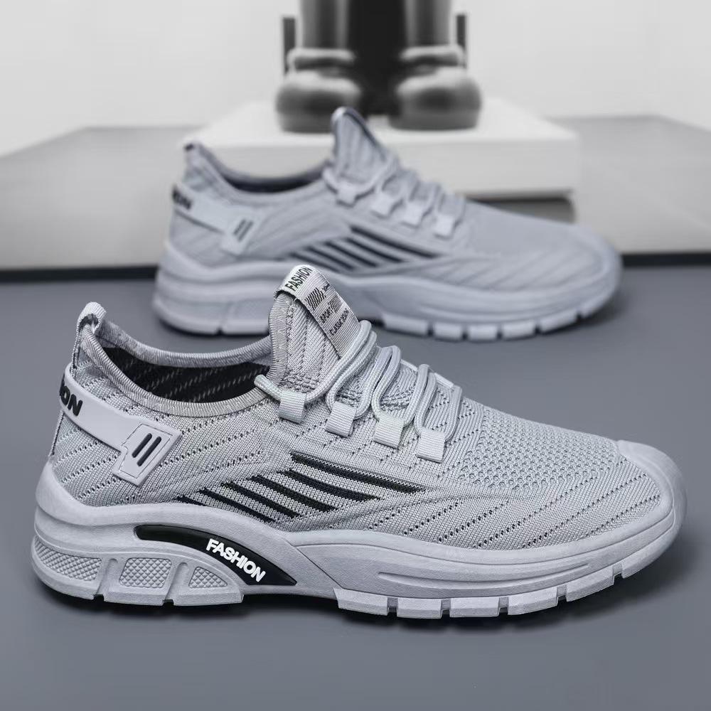 New Summer Men's Sneakers Mesh Breathable and Comfortable Running Shoes Fashion Korean Style Student Flying Single Shoes