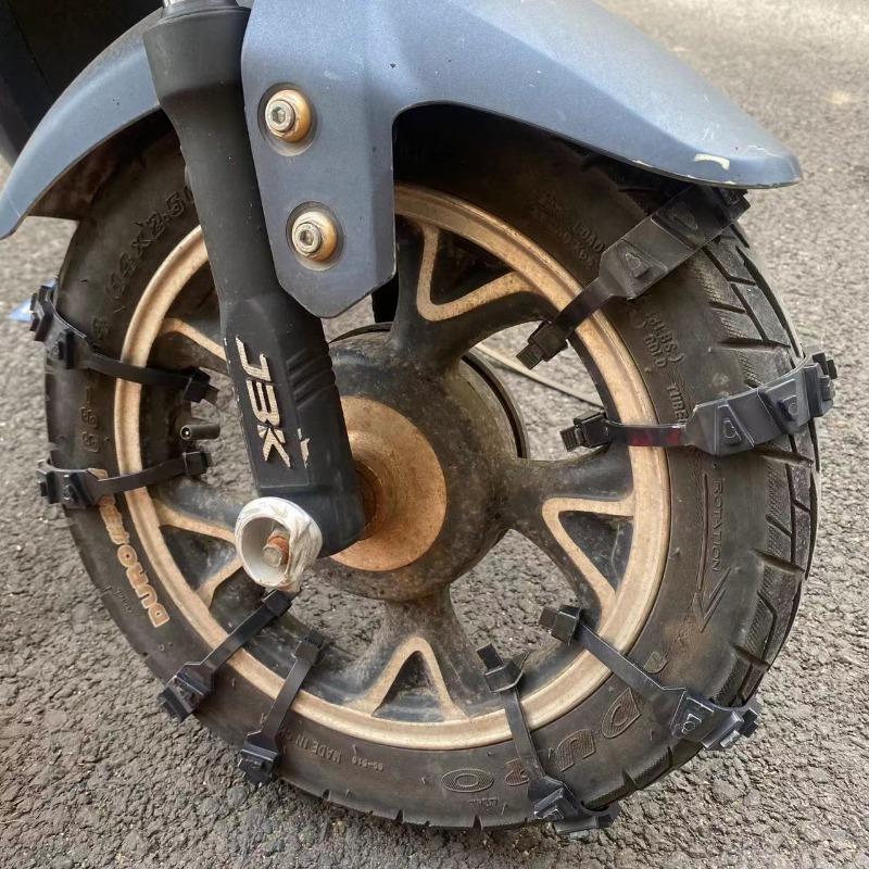 5/10Pcs Anti-Skid Snow Chains for Car Motorcycles Winter and Bad Terrain Wheels Anti-slip Emergency Universal Lockout Artifact