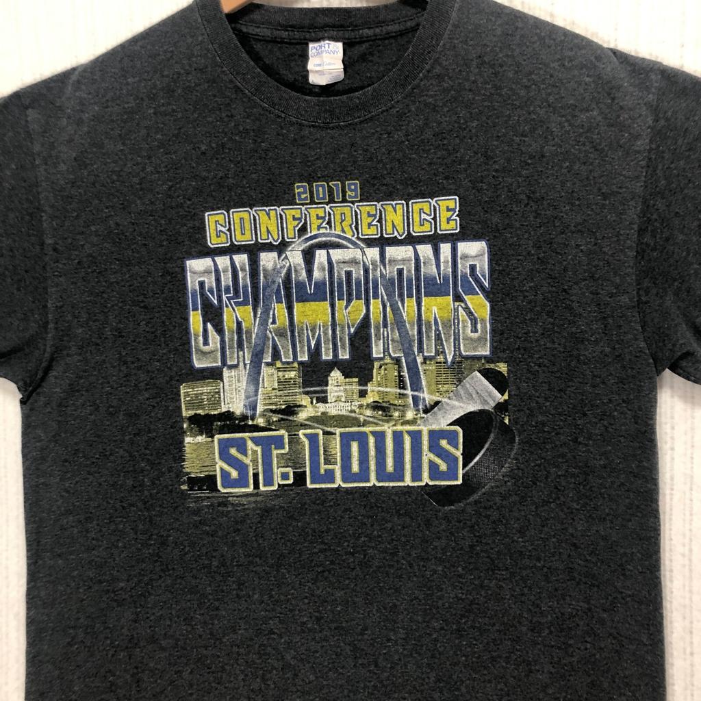 St. Louis Blues 2019 Champions Hockey Port & Company T-Shirt Men's Size Large Unisex T-Shirt
