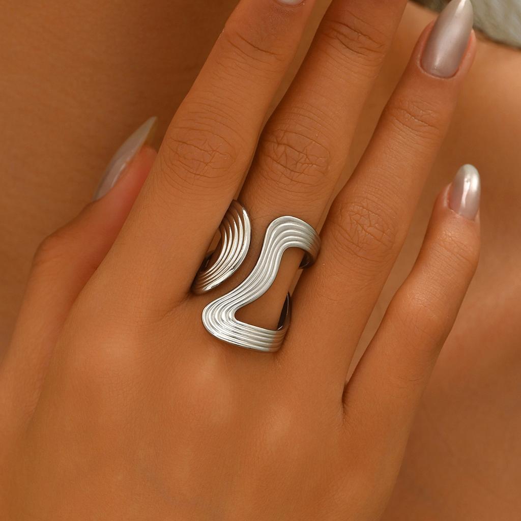 Popular style ladies ring, geometric fold opening irregular design ring Internet celebrity jewelry
