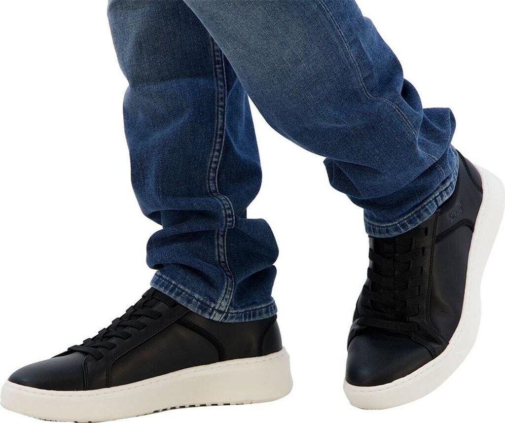 Skechers Court Break - кроссовки с двойной вентиляцией черного цвета