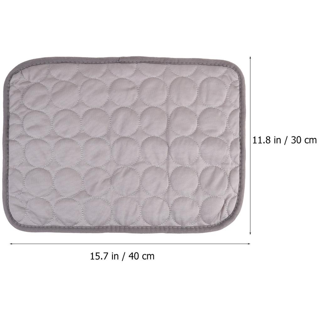 Dog Cool Mat Cat Summer Ice Pad Fabric Breathable Lightweight Pet Cooling Mat Floor Cleaner Safe Non-Irritating Temperature