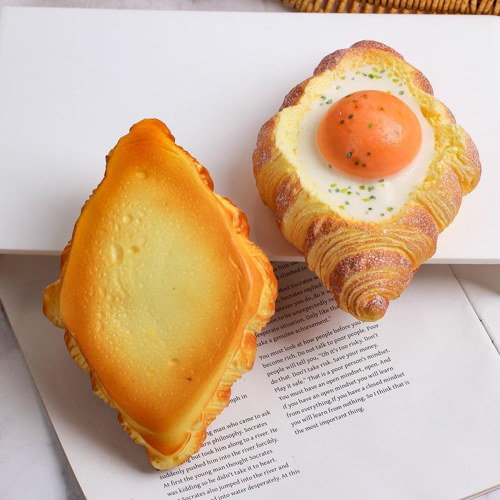 Slow Rebound Pinch Cartoon Simulation Bread Series Croissant Squeeze Toy Decompression Model Props Home Decoration Ornaments