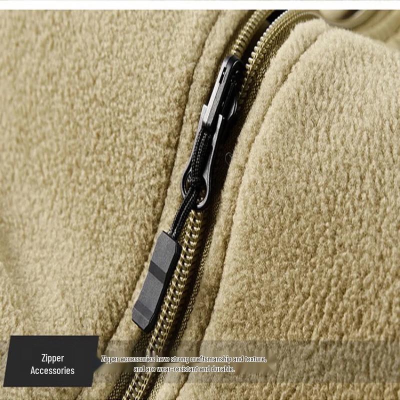 Jeep Men's Fleece-Lined Outdoor Vest