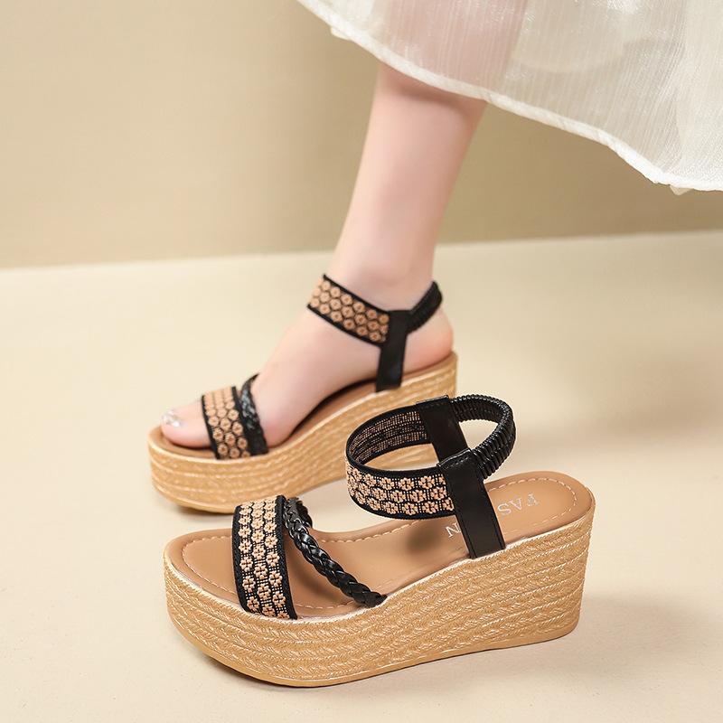 Large size apricot wedge heel thick sole heightening fashionable and comfortable casual waterproof table one-word buckle women's sandals