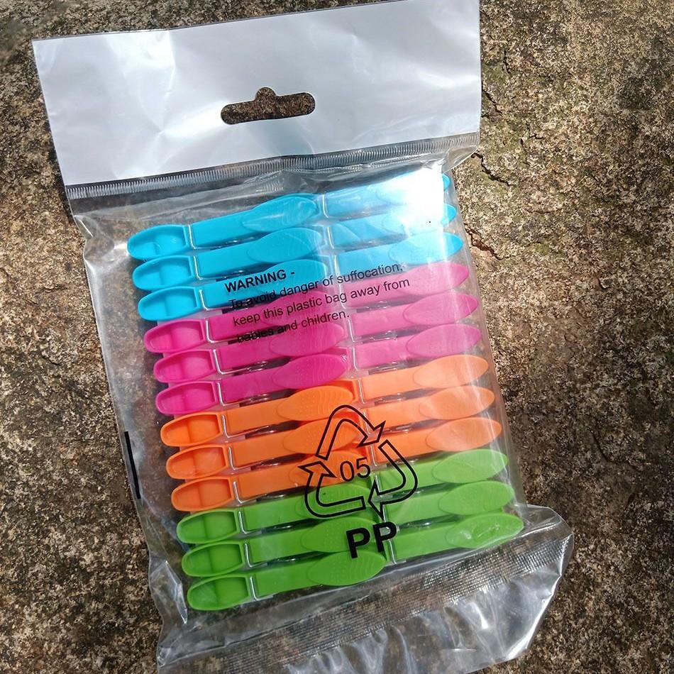 

24 пластиковых прищепки для сушки одежды Современный простой стиль для домашнего использования 24 pcs