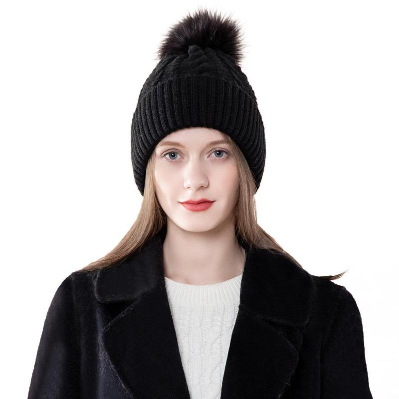 Knitted Twisted Hairball Hat Women's Outdoor Winter New Acrylic Flanged Wool Hat Warm Hat
