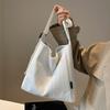 Wrinkled Cloth Bag Large Capacity Commuting Tote Bag Casual Lightweight Versatile One-shoulder Crossbody Bag