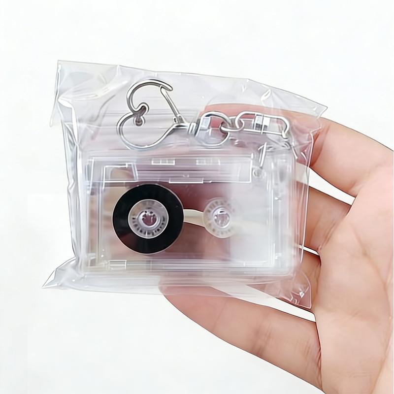 Mini-Leere mit Magnetband Klare Aufbewahrungsbox Schlüsselanhänger Zubehör Gedenk-Schlüsselhalter DIY Rucksack Anhänger