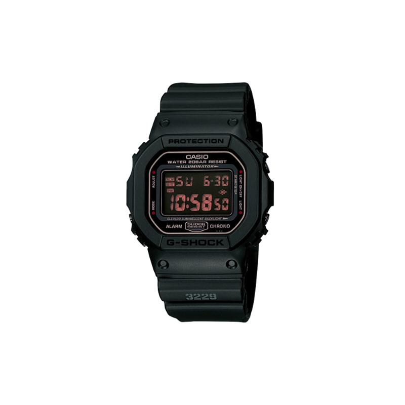 

Casio G-SQUAD series small square watch digital display multi-functional waterproof movement quartz movement resin strap Japanese and DW-5600MS-1 чорний