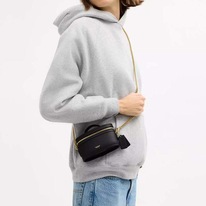 Coach Trail 15 Metal Hardware Ring Zipper Chain Detail Glove Tanned Leather Handbag Mini Women's Black