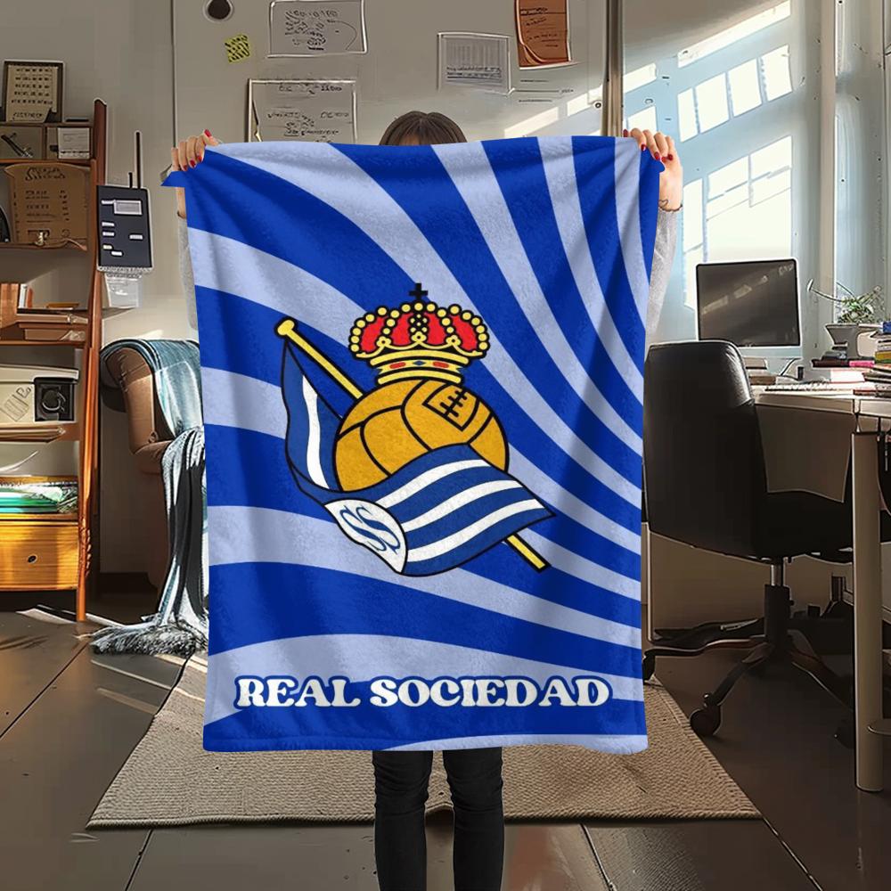 1Pc Real Sociedad Print Flannel Blanket, High Quality Comfortable for All Seasons, Home Decor, Warmth and Comfort, Perfect for Christmas Gifts