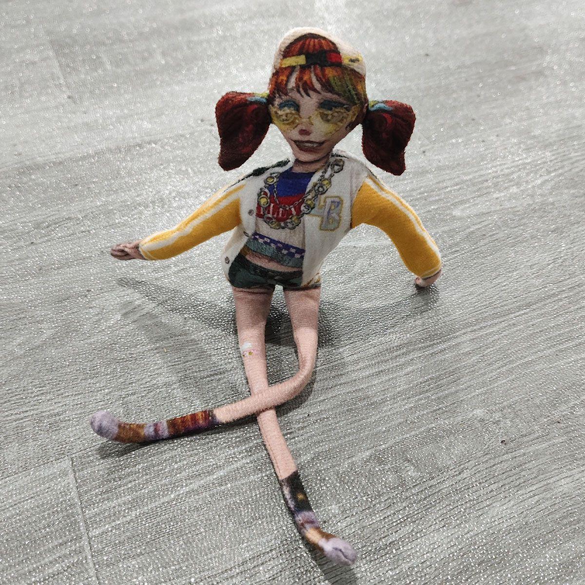 Identity V Kuscheltier Ithaqua Identity V Patient Luca Joker Joseph Komponist Mary Spiel Identity 5 Plüschtier Puppe Weihnachtsgeschenk 28 cm.