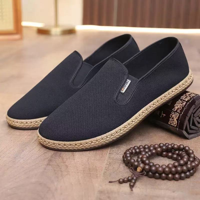 

Shoes men s comfortable lazy soft sole one pedal canvas shoes casual breathable non-slip deodorant single shoes outdoor walking shoes 44