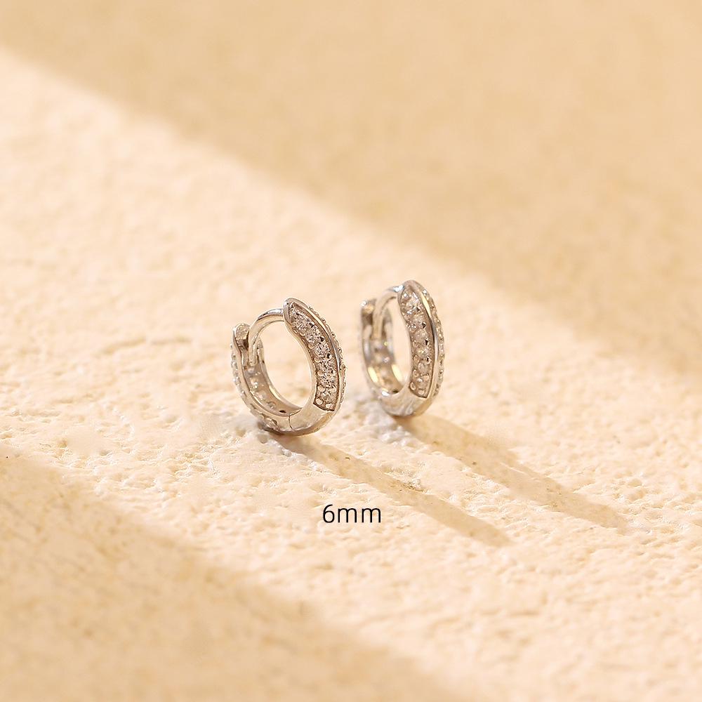 YHE0692 Cross Light Luxury S925 Sterling Silver Diamond Ear Cuff - Multiple Sizes, High-Class Stackable Earrings for Women