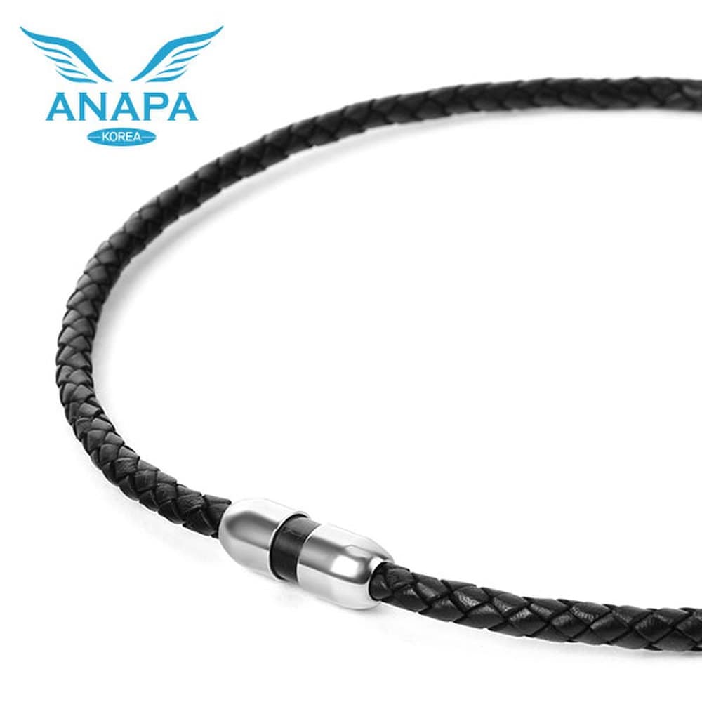 

Anapa Microcurrent Anapa Necklace (Natural Leather, Black) Women (45-46cm)
