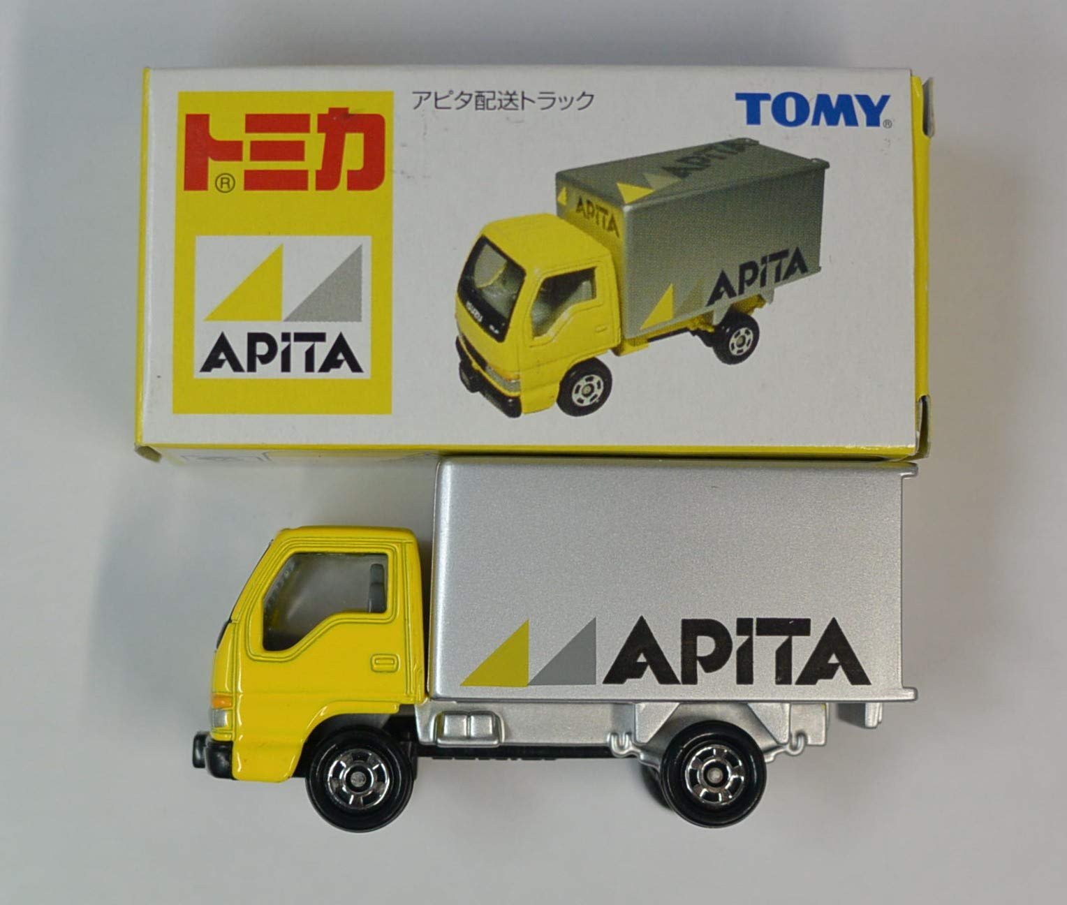 

Tomica Apita Limited Apita Delivery Truck Made in 2001