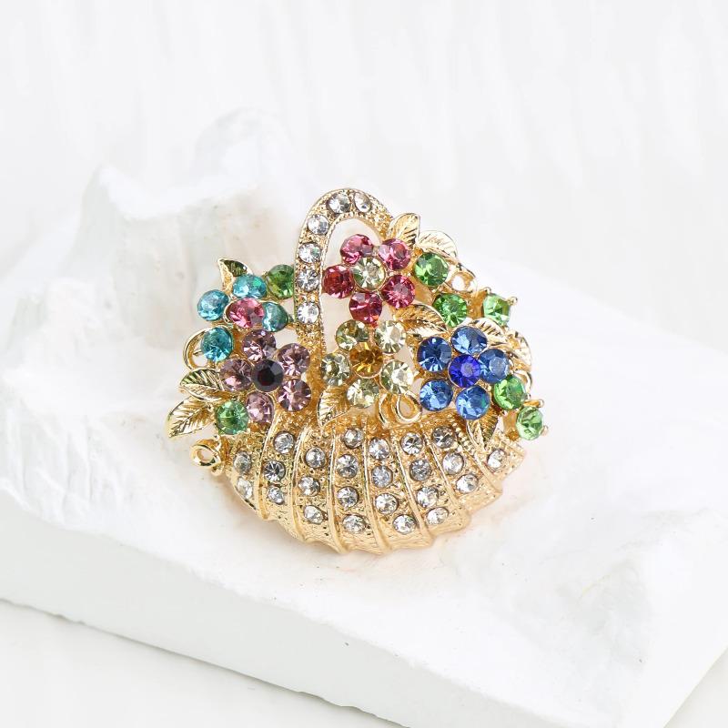 Rhinestone Creative Flower Basket Brooch French Luxury Vintage Pin Fashion Niche High-end Suit Accessories Women's Corsage