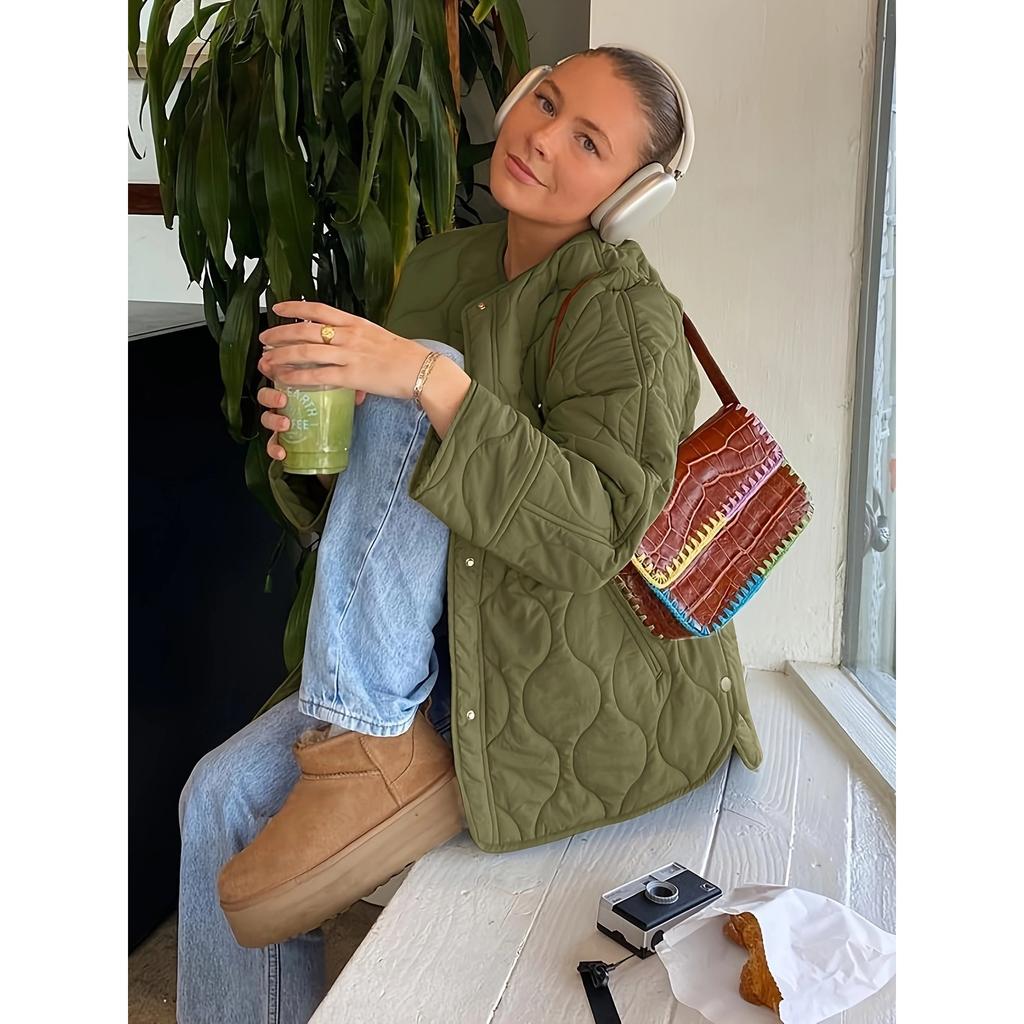 Damska pikowana kurtka do połowy łydki na jesień-zimę 2026, minimalistyczny gładki płaszcz z okrągłym dekoltem, lekko pikowany, luźny krój, casualowa odzież wierzchnia