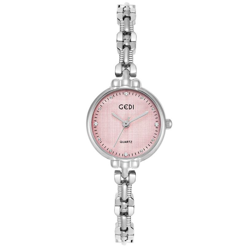 Niche Medieval Women'S Watch Exquisite, Small And High-End Bracelet Watch Women'S Waterproof Alloy Quartz Watch