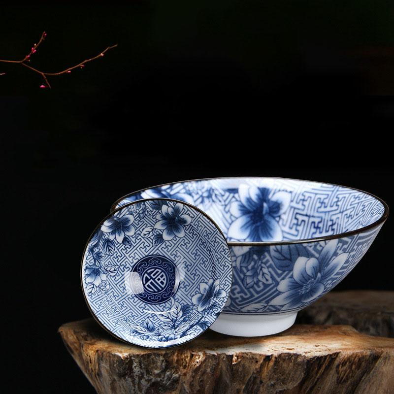 Čínský modrobílý porcelánový šálek na čaj Ručně malovaná čajová souprava Malá čajová miska Šálky na květinový čaj Čajové příslušenství Nápojové sklo Velkoobchod