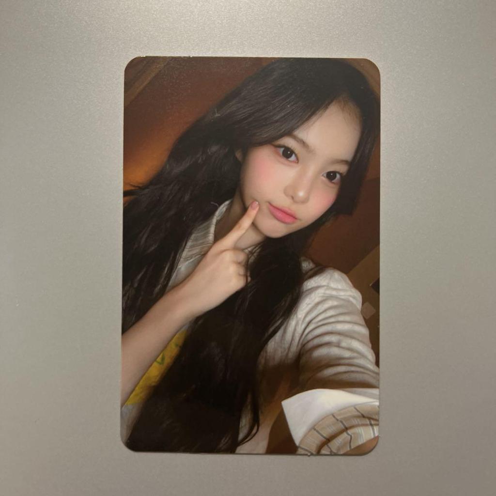 [USED] hearts2hearts ian kpopmerch rakidro trading card