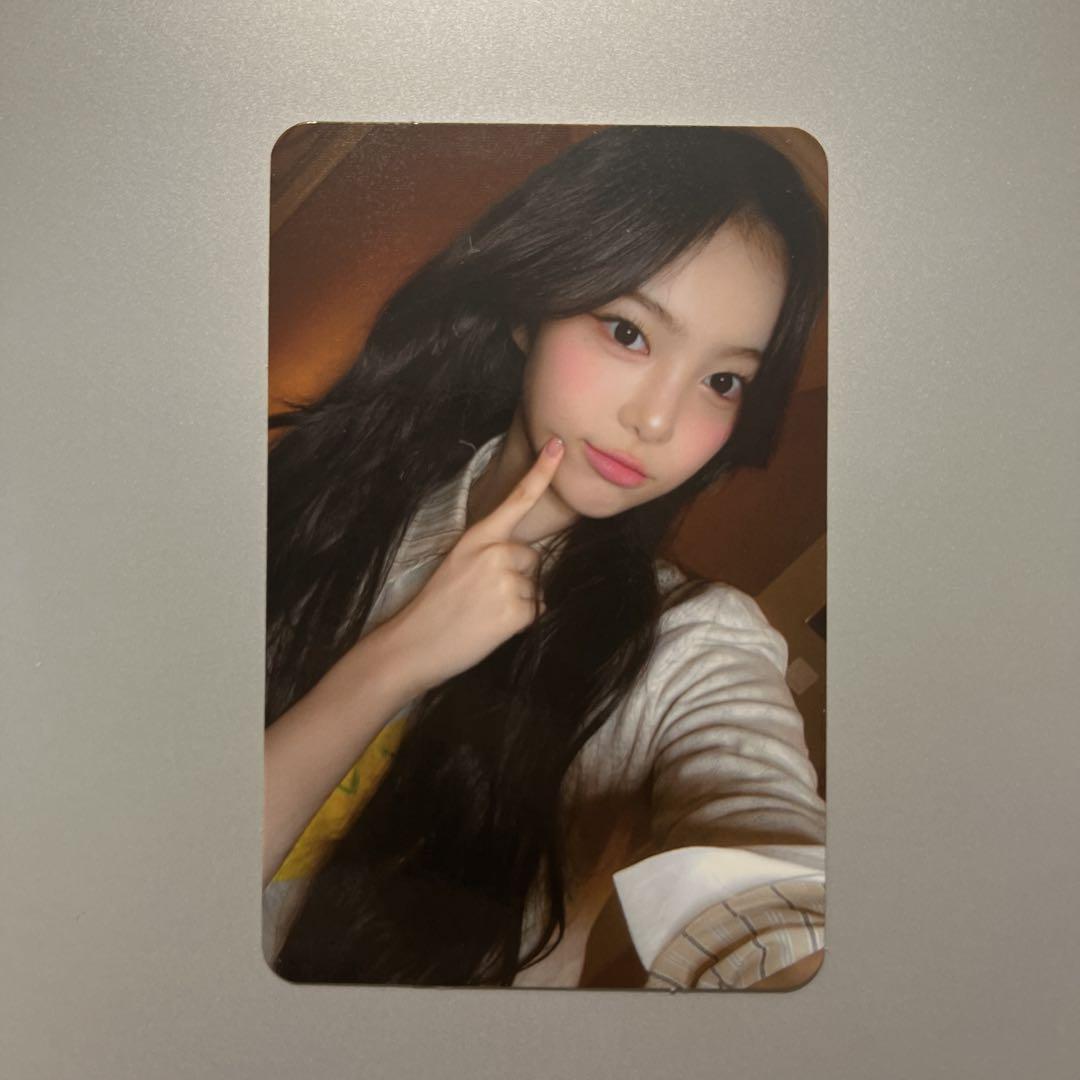 

[USED] hearts2hearts ian kpopmerch rakidro trading card