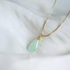 Collana Ruyi Goccia d'Acqua Giada Hetian 2024: Elegante Ciondolo da Donna con Design di Nicchia Unico