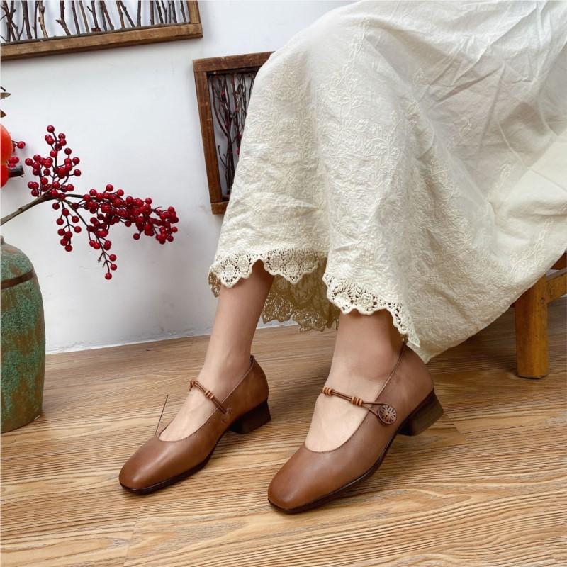 Johnature Genuine Leather Retro Women Shoes Handmade Round Toe Buckle Low Heel Comfortable Pumps