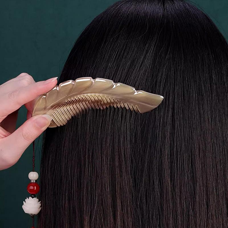 Ručně vyráběný hřeben z přírodního jačího rohu, kadeřnický hřeben s jemnými zuby, antistatický masážní kartáč pro rovnější a natáčející suché a mokré vlasy