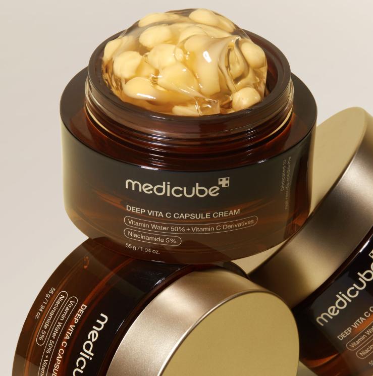 Medicube Vita-C Limited Edition Skincare Set – Glow Boosting Cream with Capsules